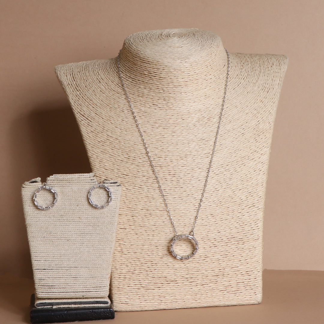 Baquette Pendant Set