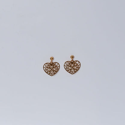 EARRING