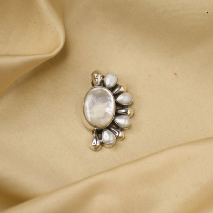 Semicircular Pearl Pendant